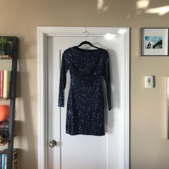 🚨NWT Lauren Ralph Lauren Sequin Bodycon Dress🚨 - Picture 2 of 8